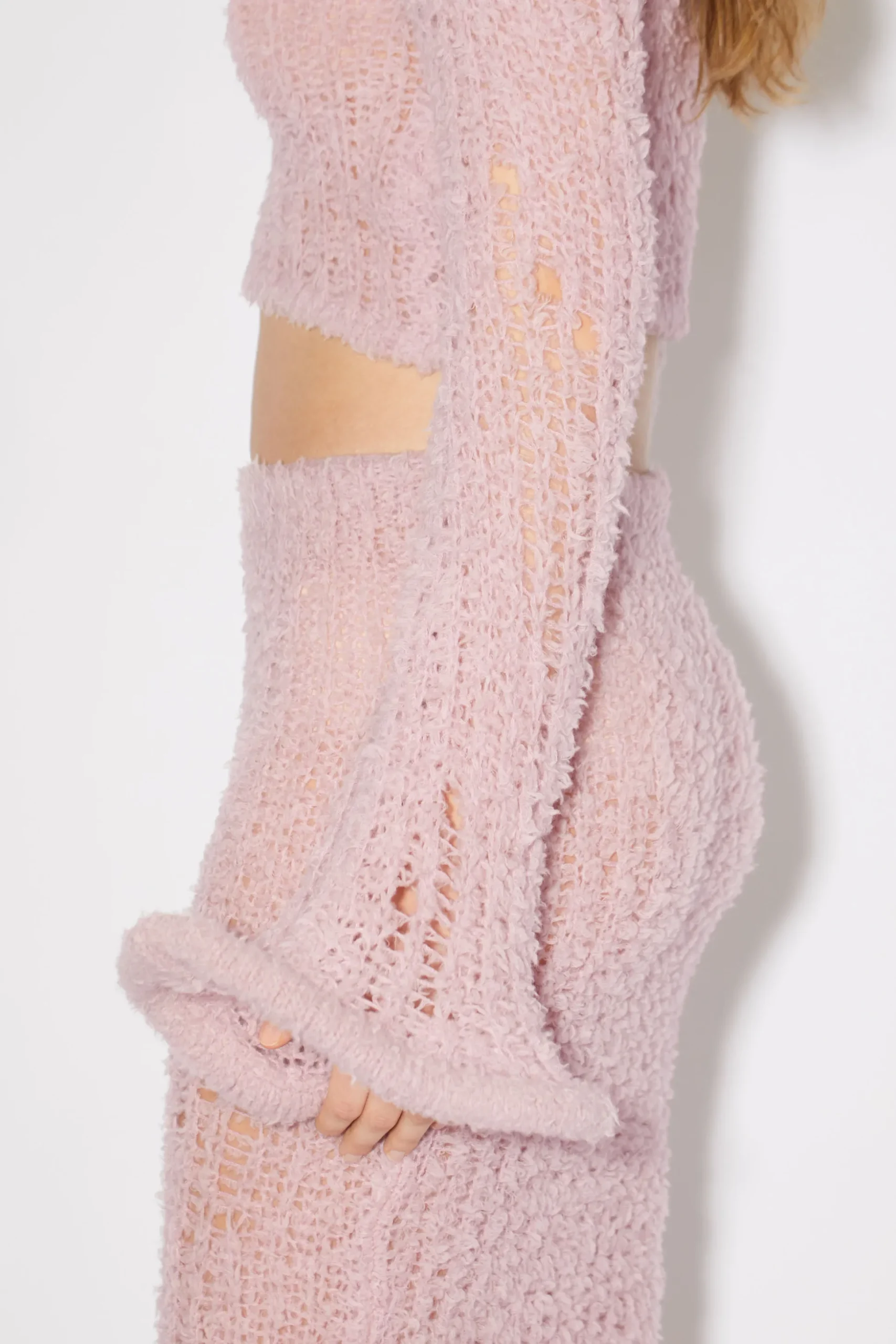 Asymmetrischer Pullover