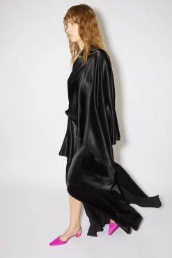 Asymmetrisches Kleid Aus Satin