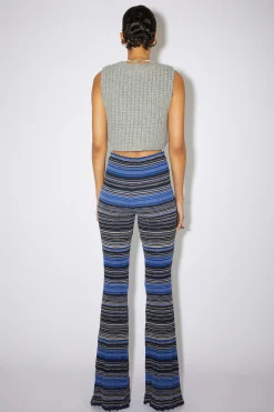 Ausgestellte Hose Aus Rippstrick
