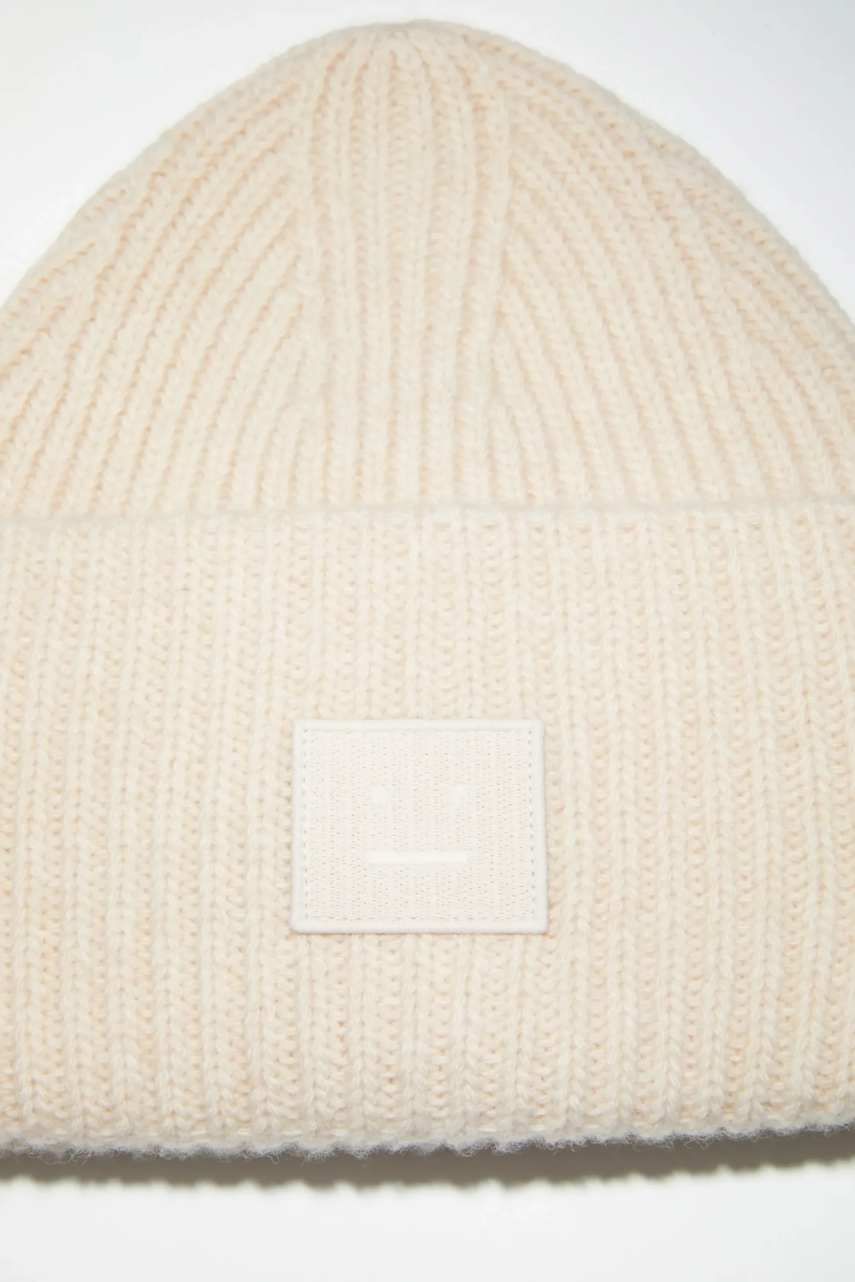 Beanie Mit Grosem Face-Logo