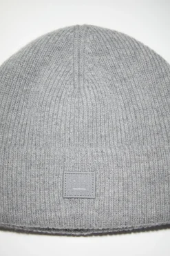 Beanie Mit Kleinem Face-Logo