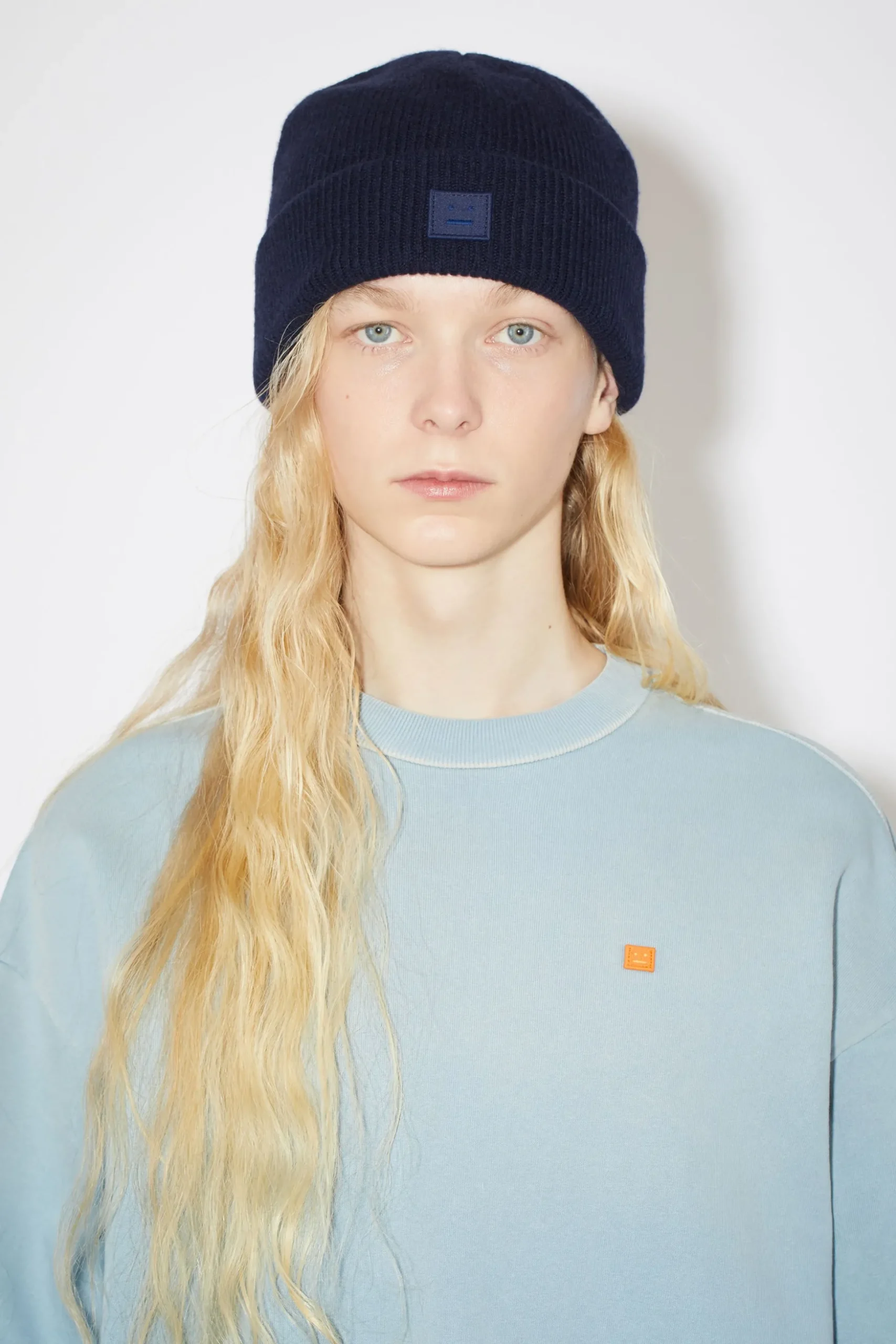 Beanie Mit Kleinem Face-Logo