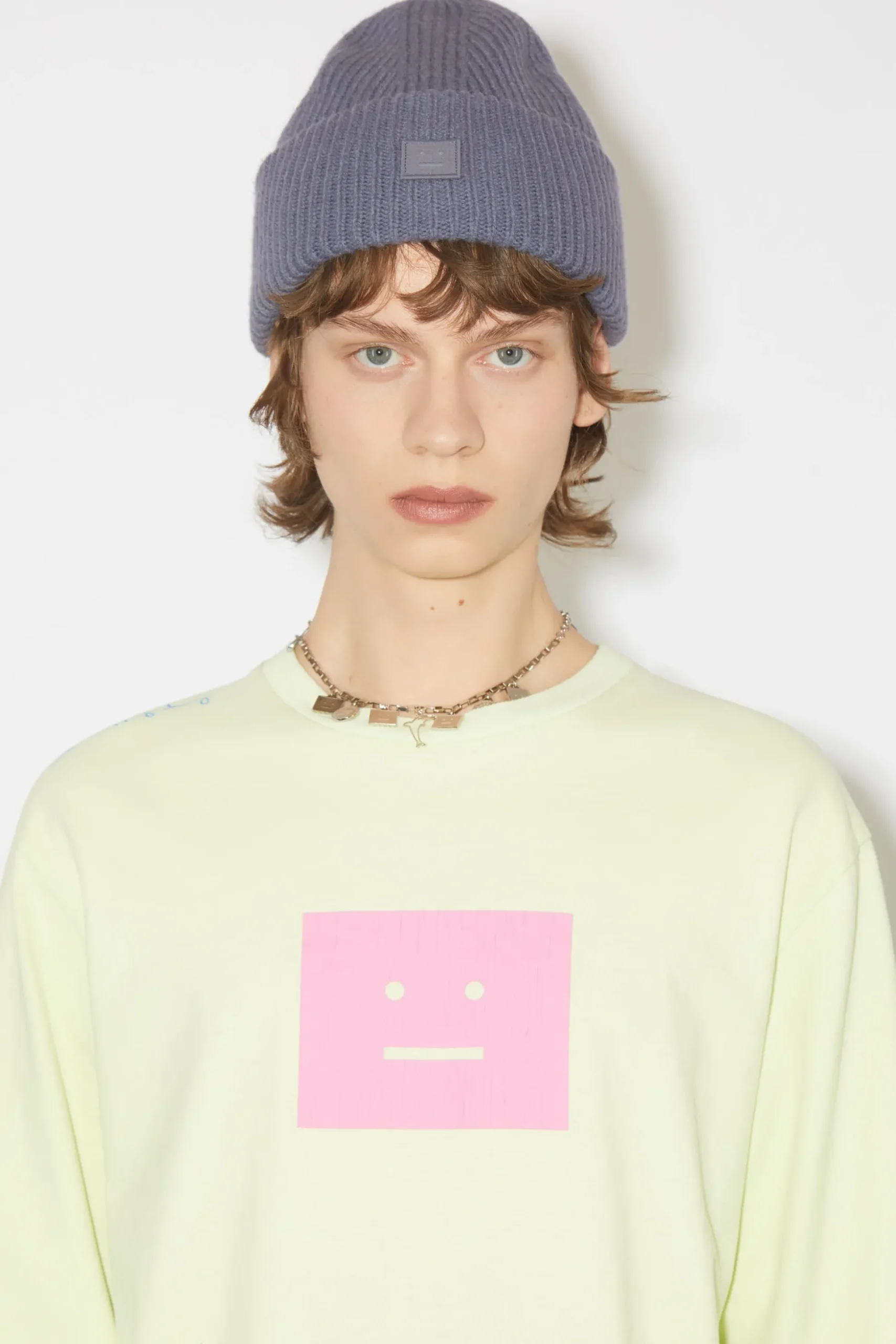 Beanie Mit Kleinem Face-Logo