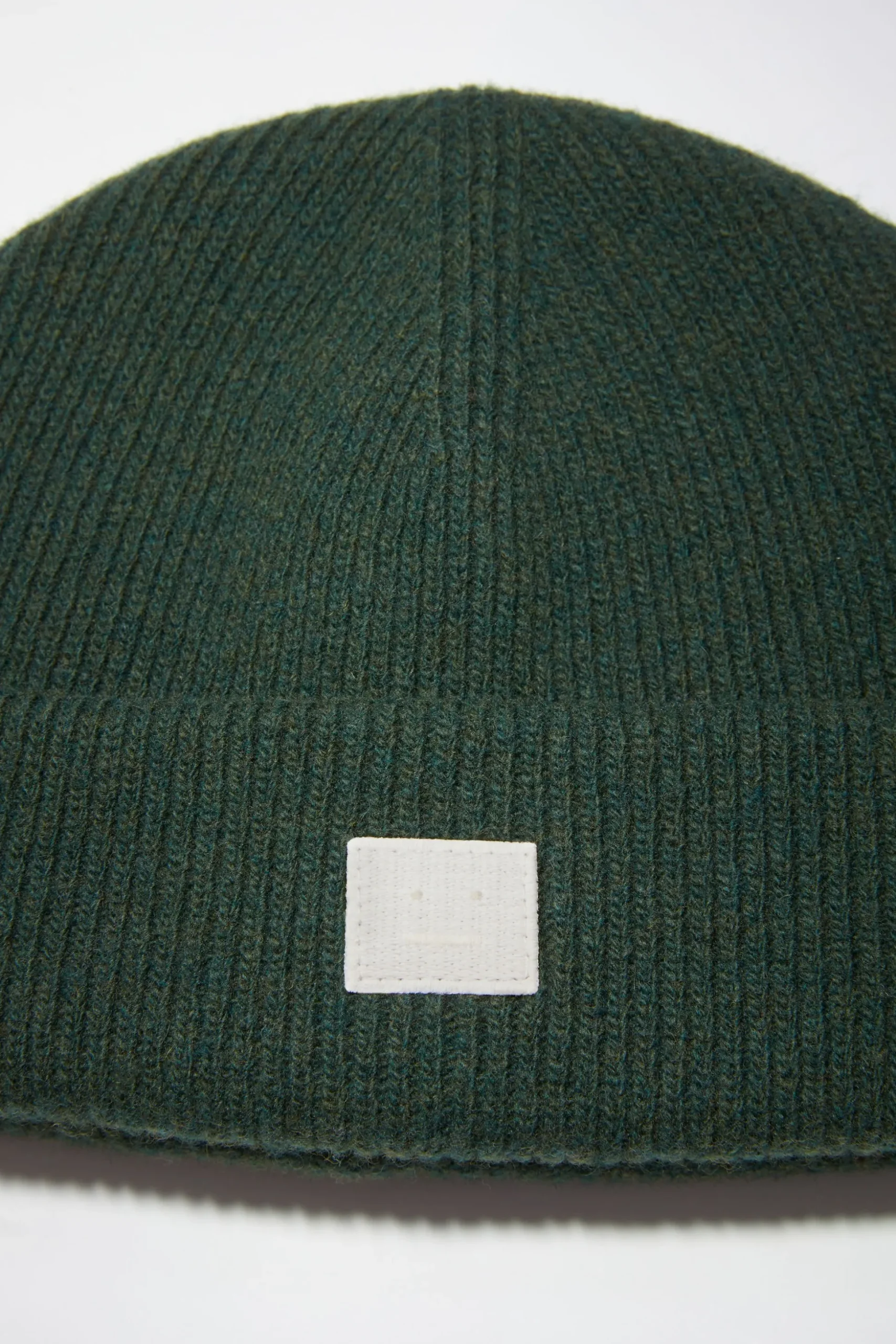 Beanie Mit Kleinem Face-Logo