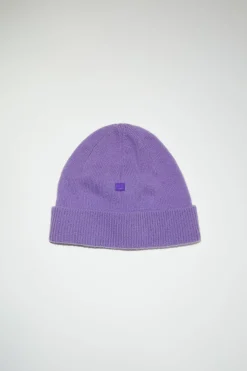 Beanie Mit Micro-Face-Aufnaher
