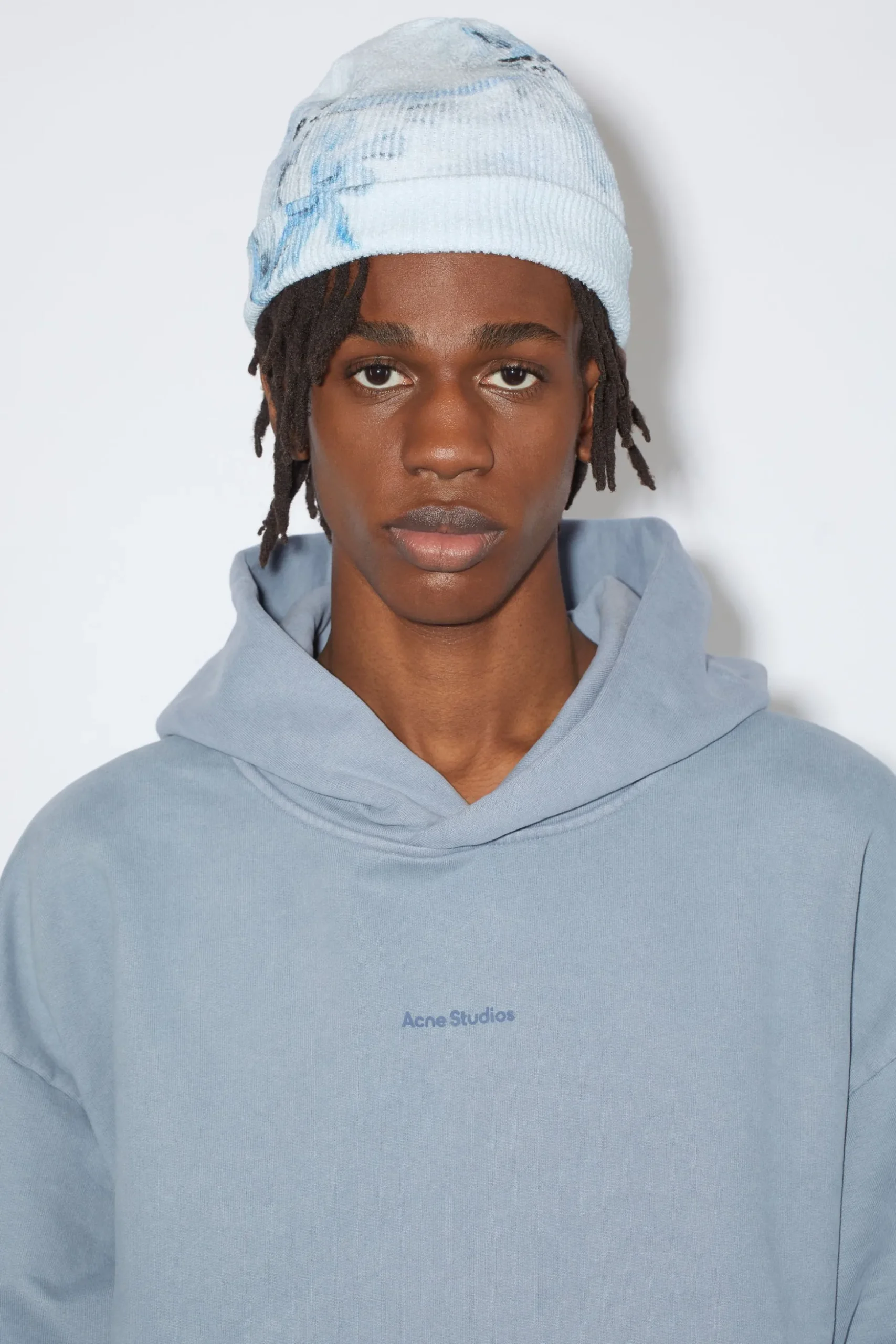 Bedruckte Beanie Aus Strick