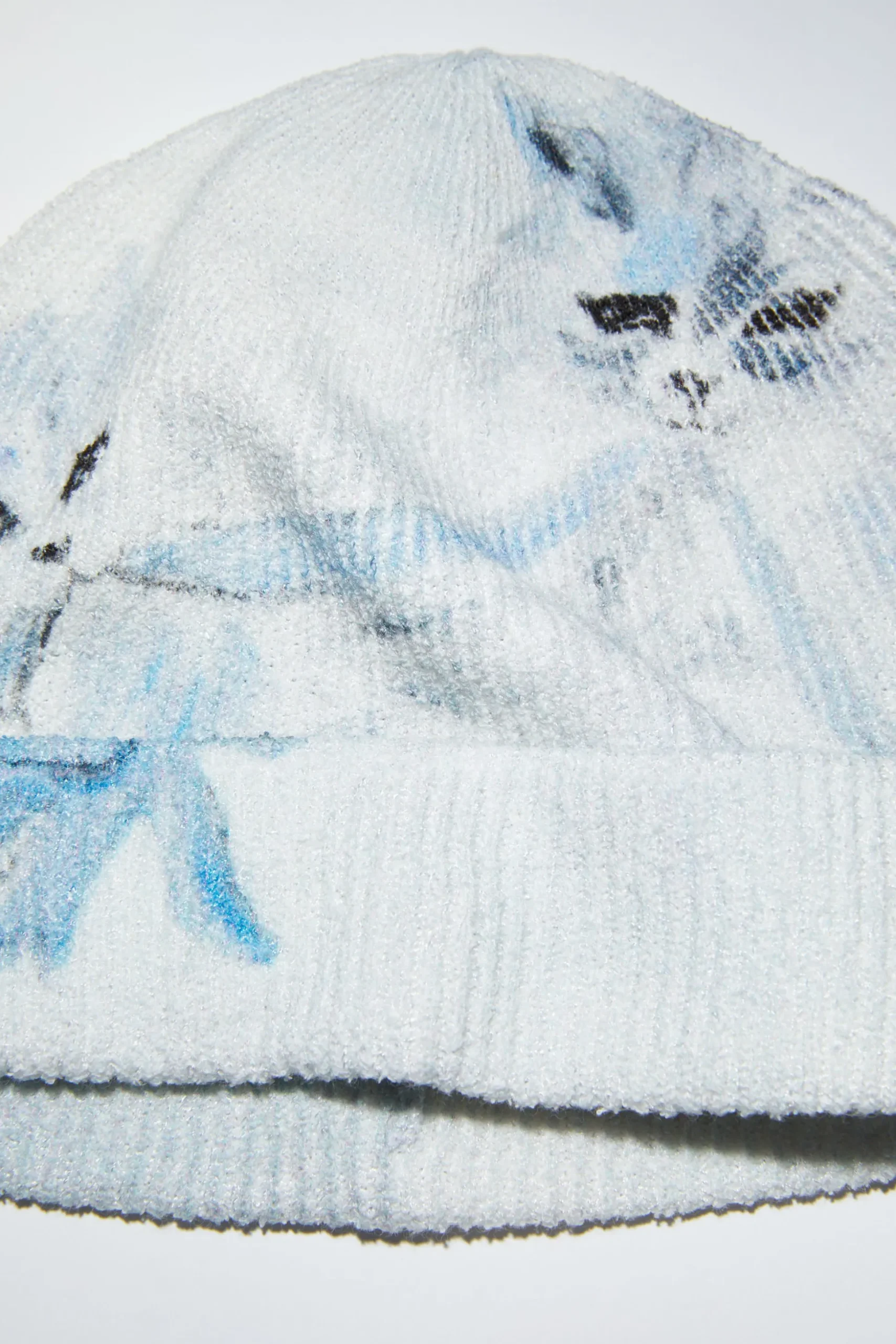 Bedruckte Beanie Aus Strick