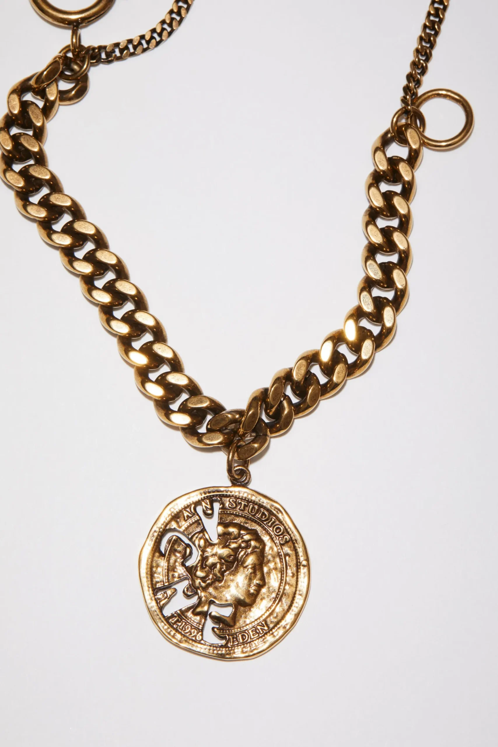 Bettelarmband Mit Munzen