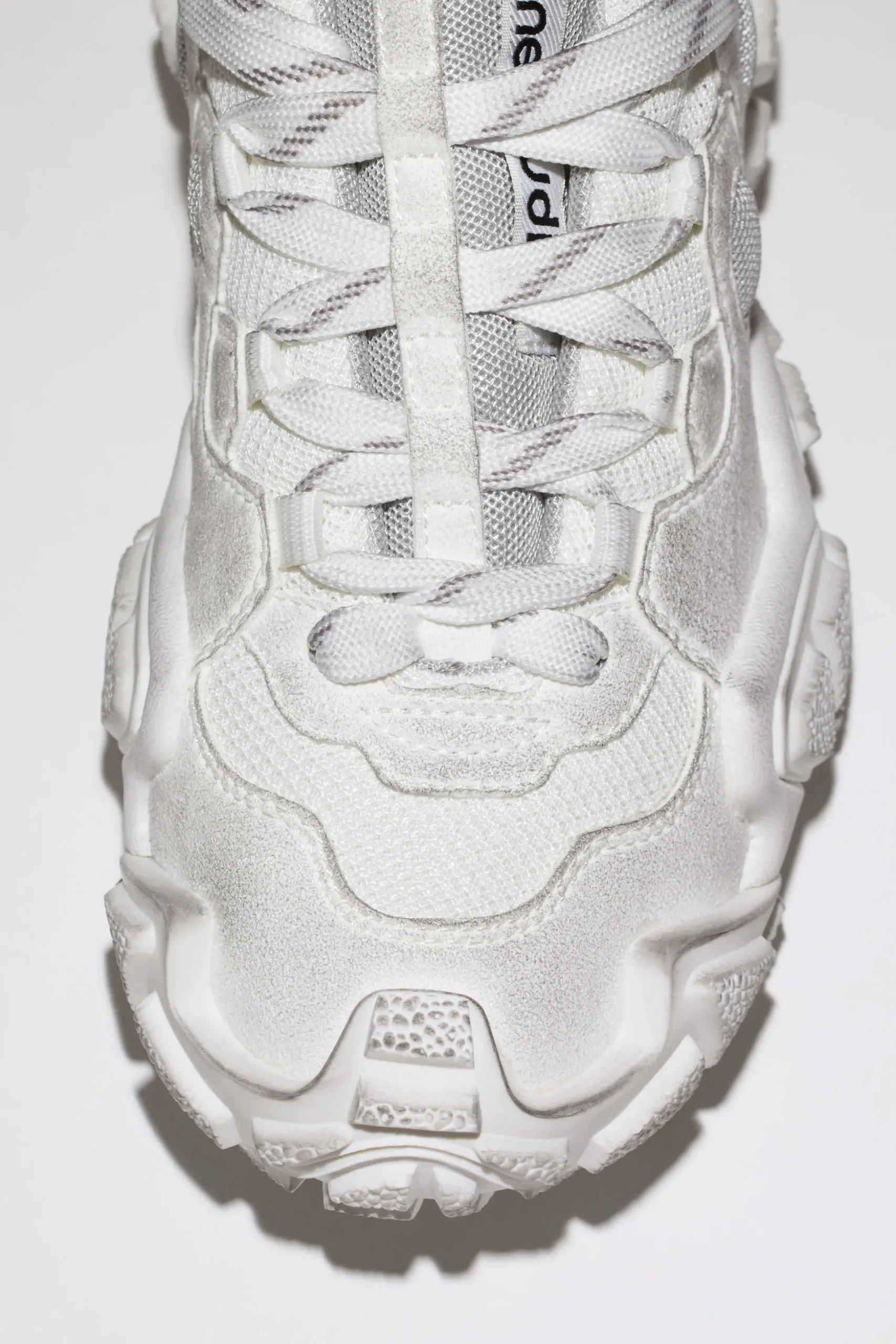 Bolzter M Sneakers