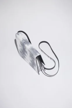 Deformierte Micro-Tasche