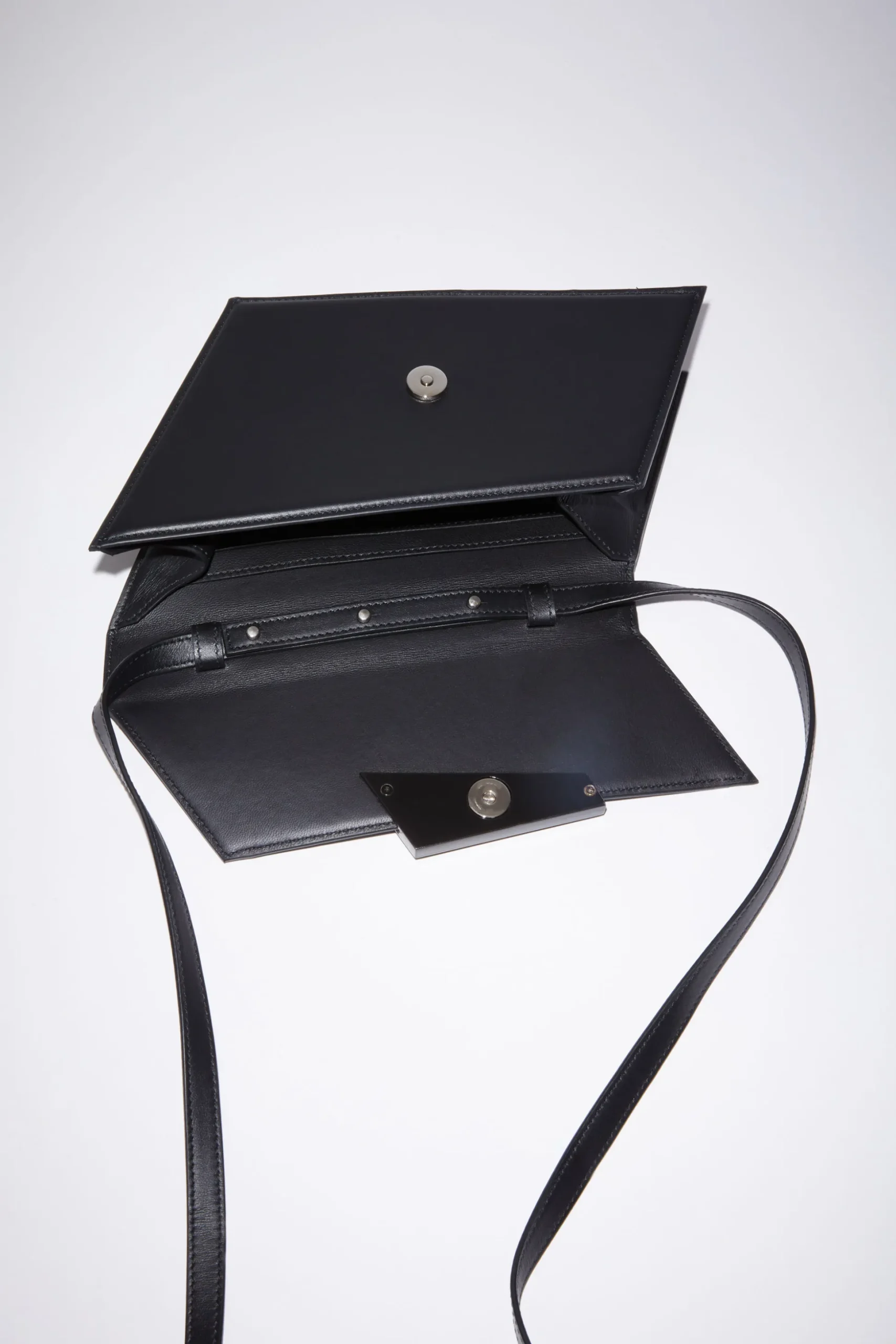 Deformierte Micro-Tasche