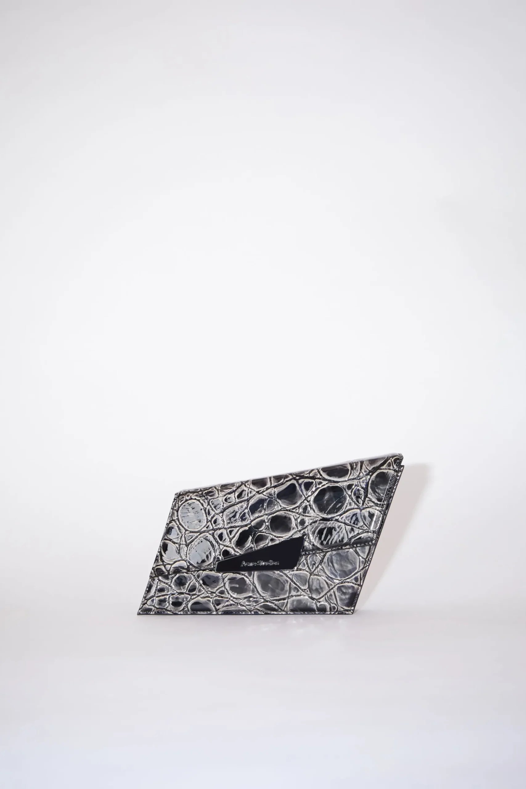 Deformierte Micro-Tasche