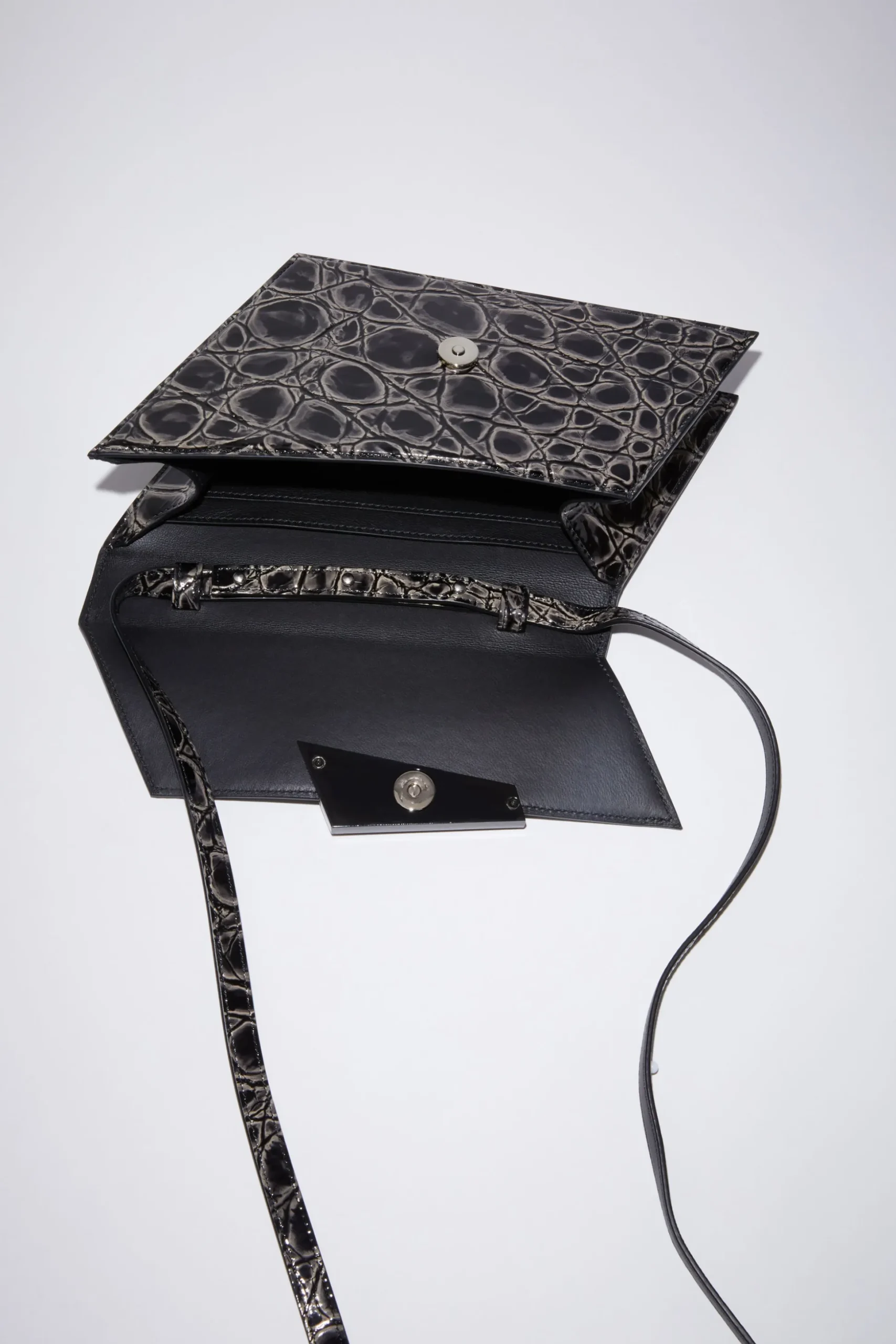 Deformierte Micro-Tasche