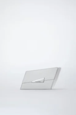 Deformierte Micro-Tasche