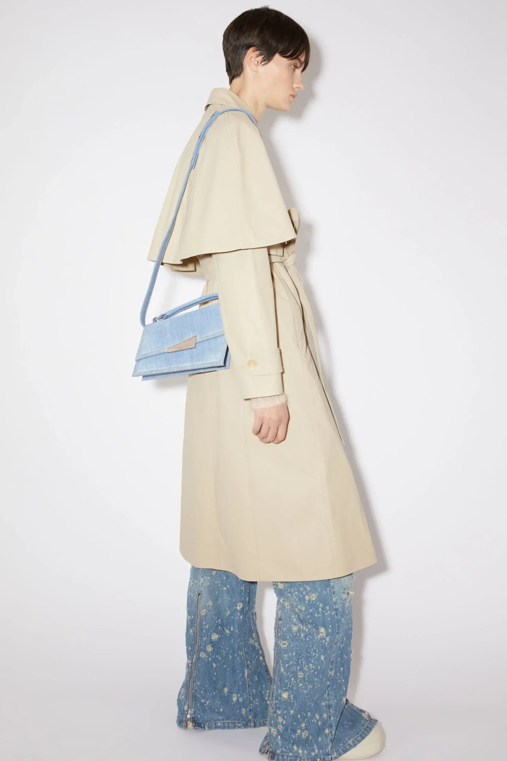 Deformierte Mini-Tasche
