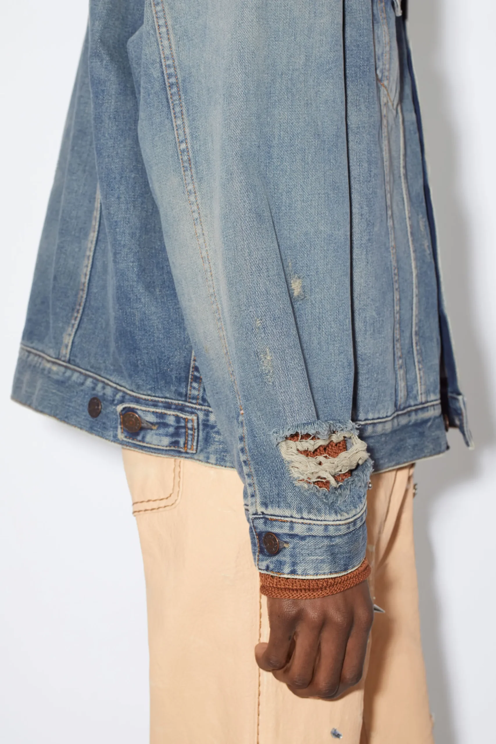 Destroyed-Denimjacke In Lockerer Passform – Detroit