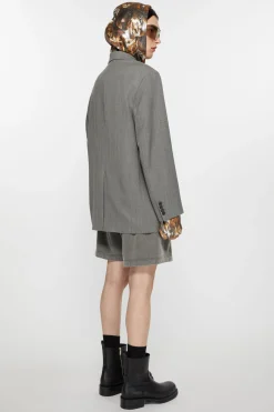 Einreihige Jacke