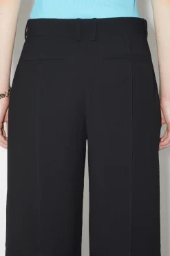 Figurnahe Hose