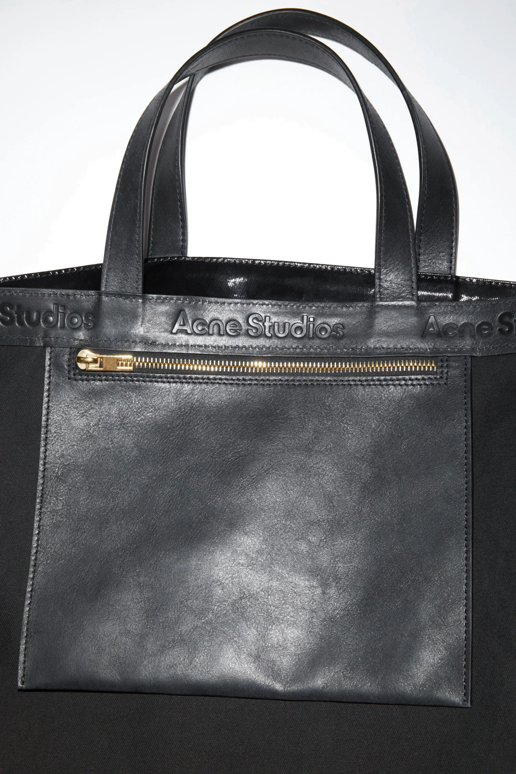 Glanzende Tote