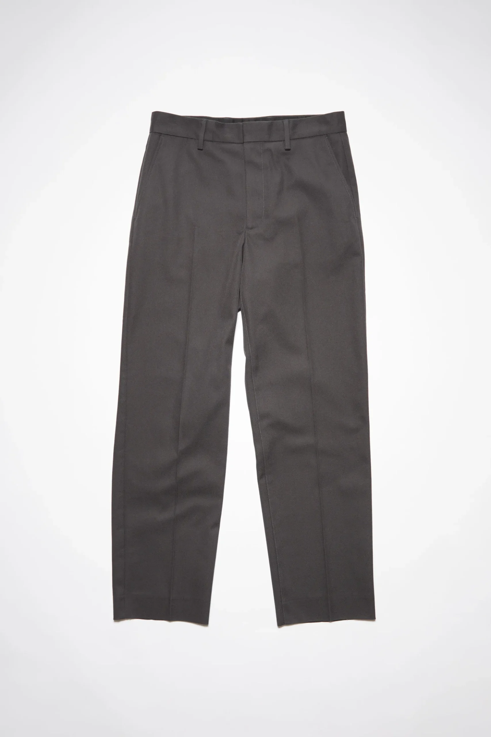 Hose In Normaler Passform