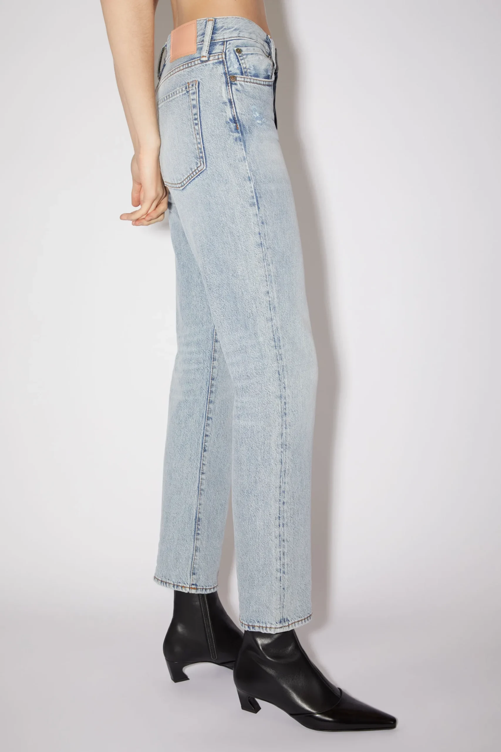 Jeans In Gerader Passform