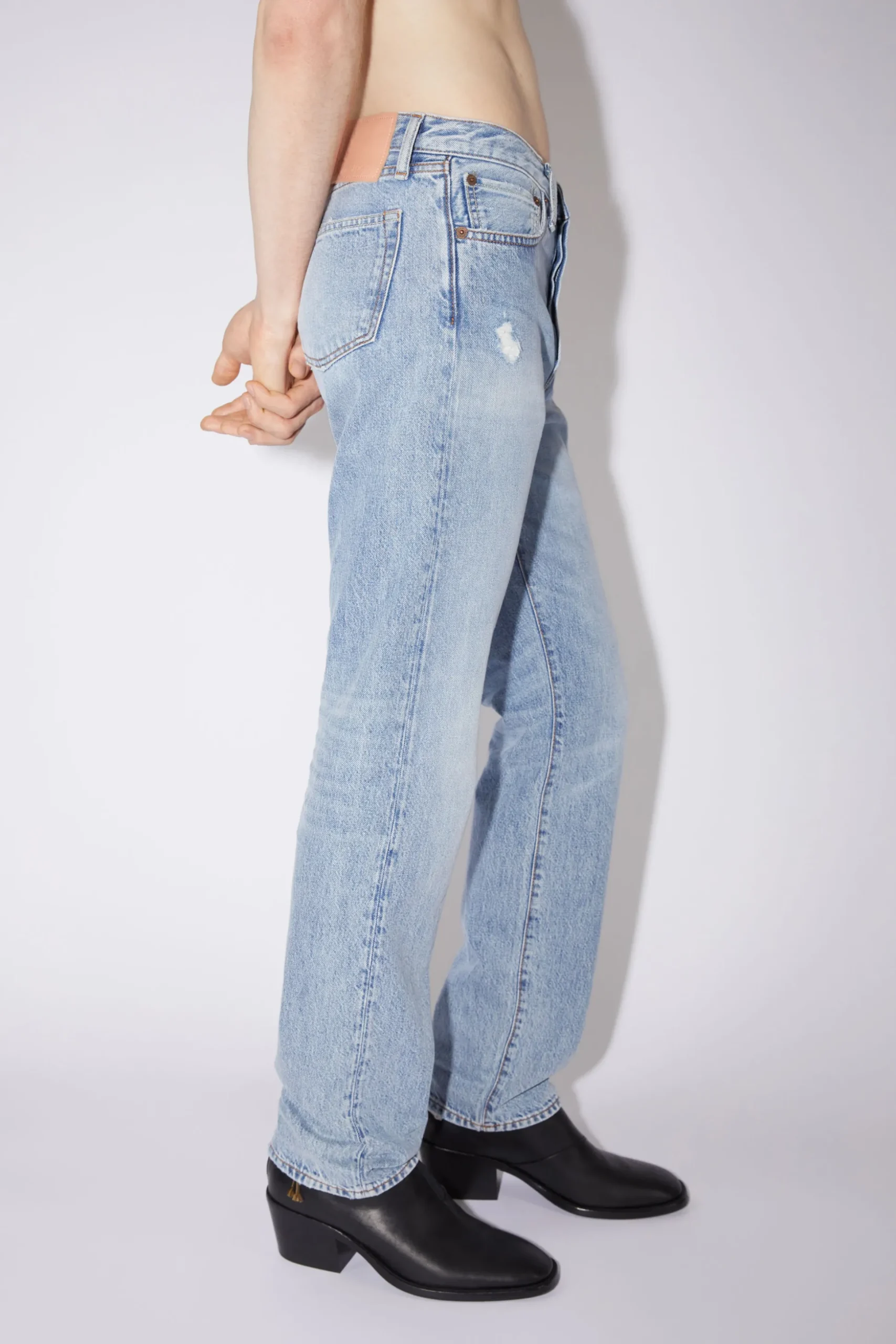 Jeans In Gerader Passform