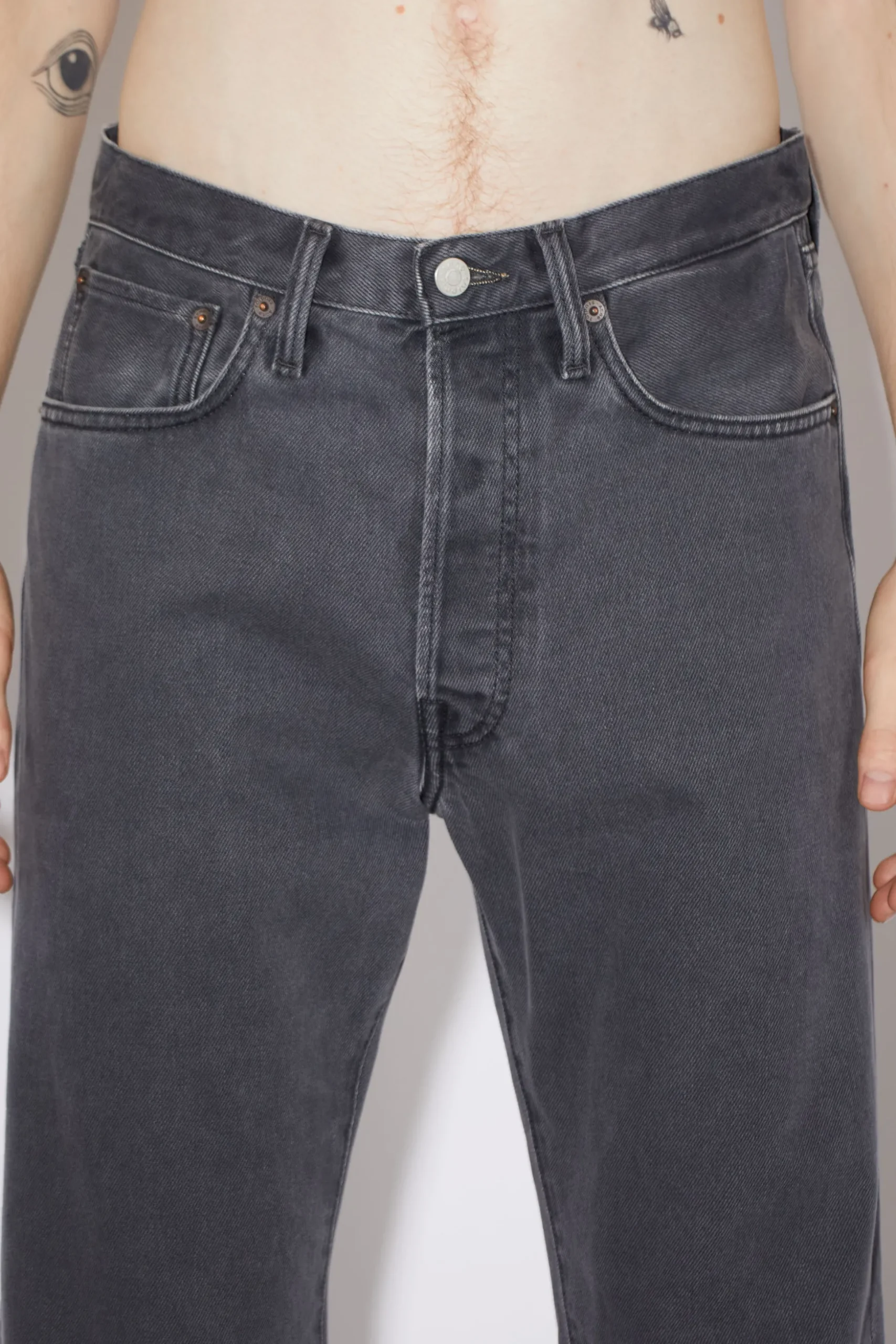Jeans In Lockerer Passform – 2003