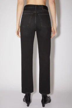 Jeans In Regularer Passform – Mece