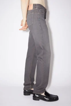 Jeans In Regularer Passform – 1996