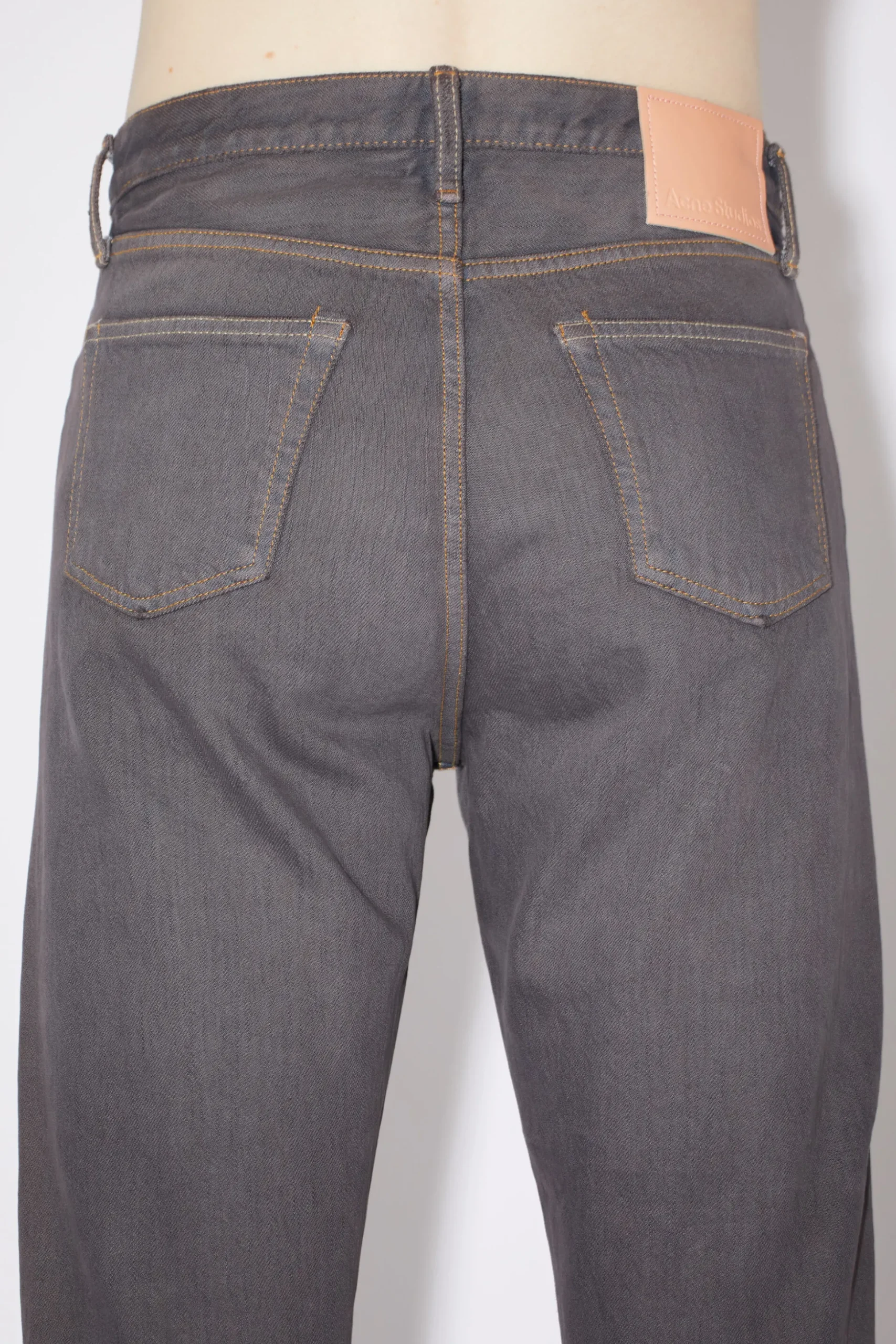 Jeans In Regularer Passform – 1996