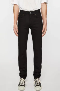 Jeans Mit Enger Passform – North