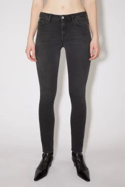 Jeans Mit Enger Passform – Climb