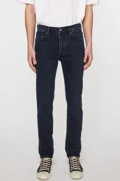 Jeans Mit Enger Passform – North