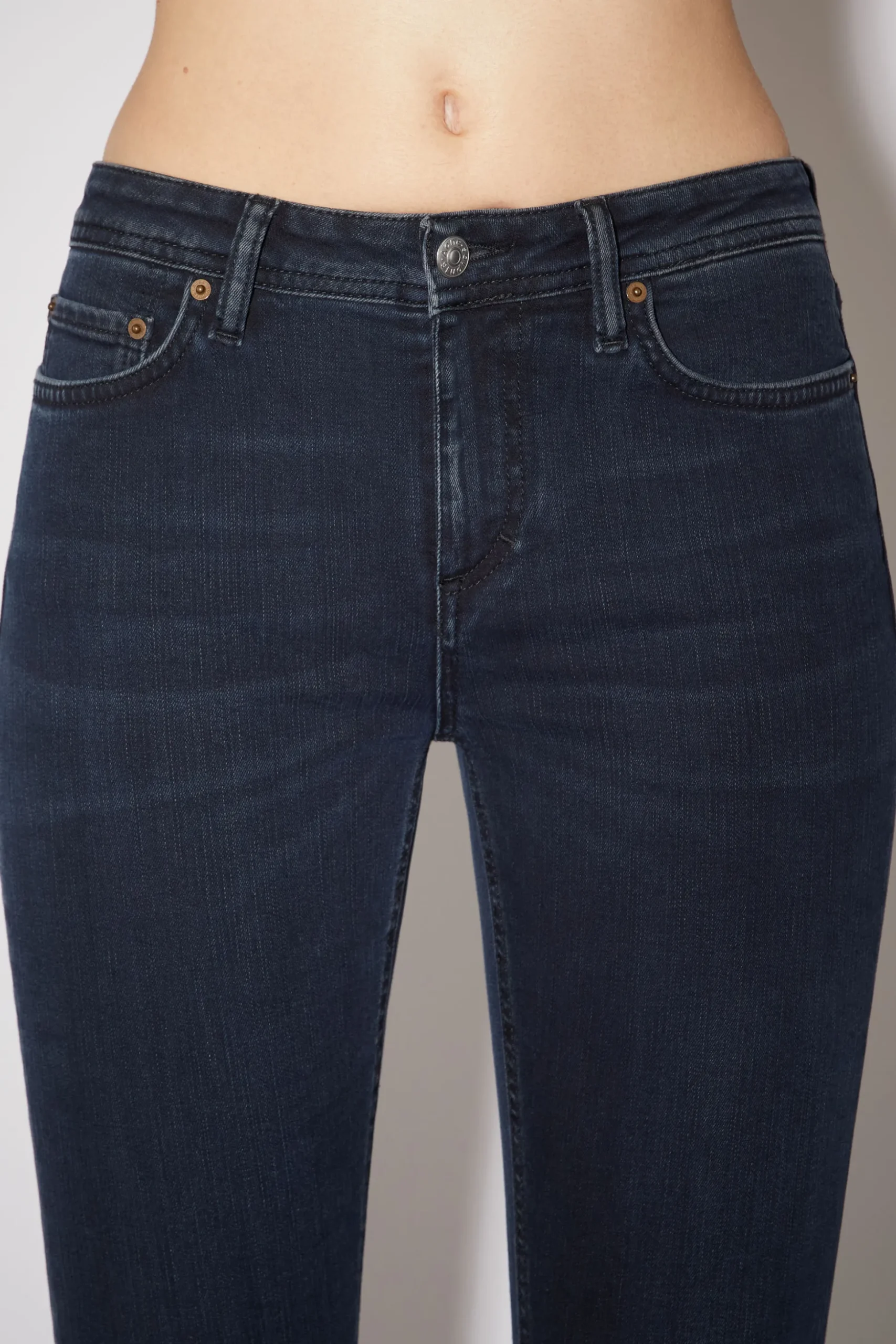 Jeans Mit Enger Passform – Climb
