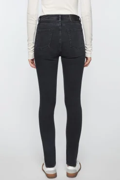 Jeans Mit Enger Passform –Peg