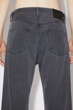 Jeans Mit Lockerer Passform