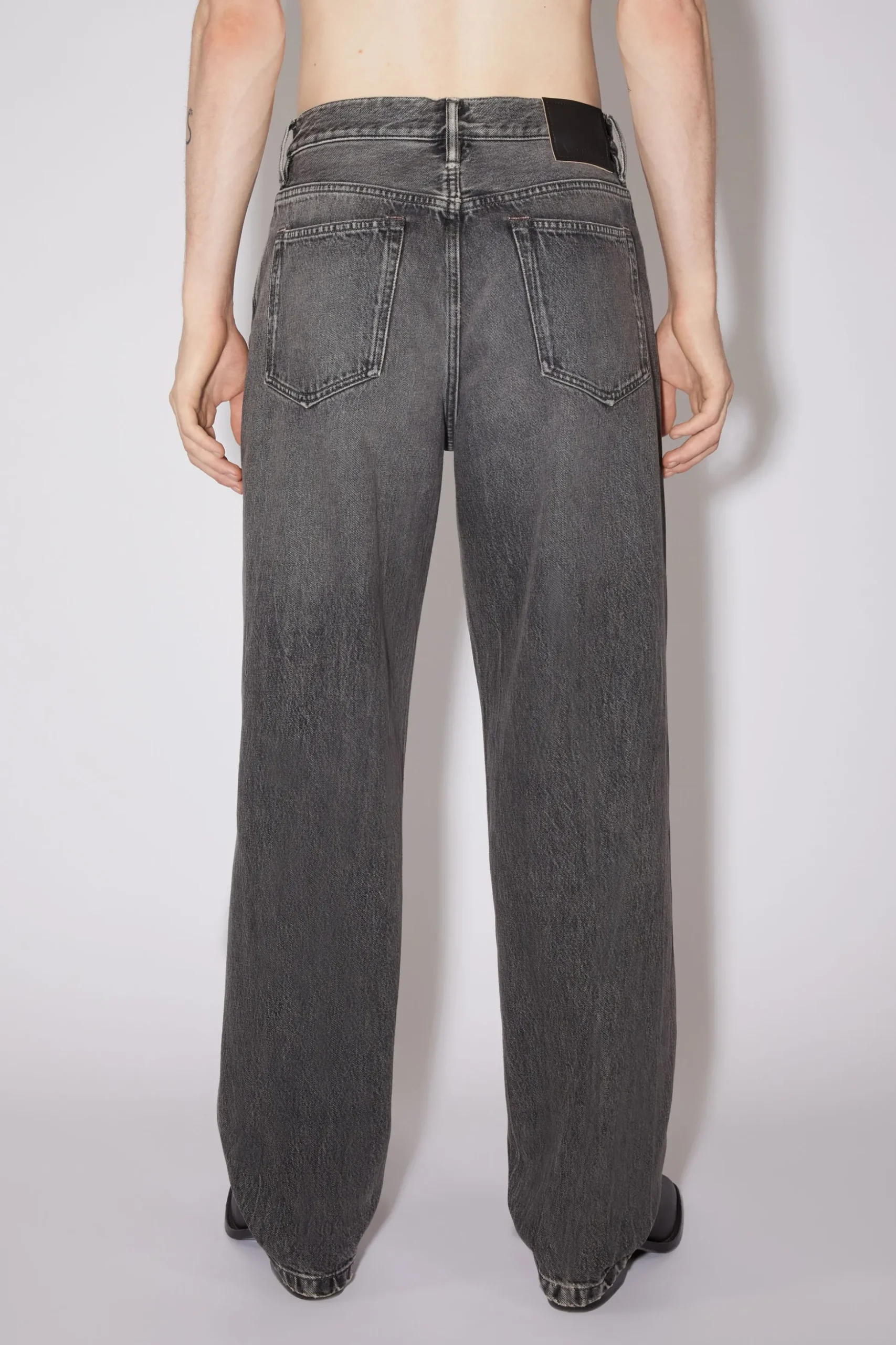 Jeans Mit Lockerer Passform