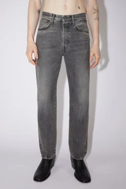 Jeans Mit Lockerer Passform