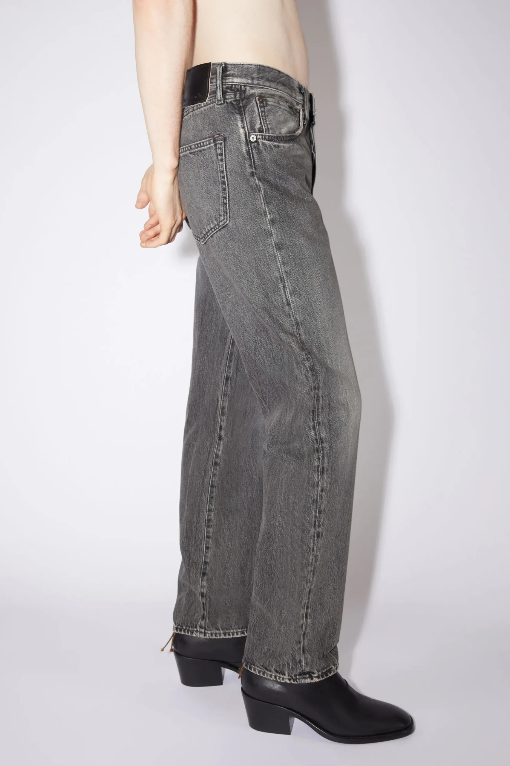 Jeans Mit Lockerer Passform