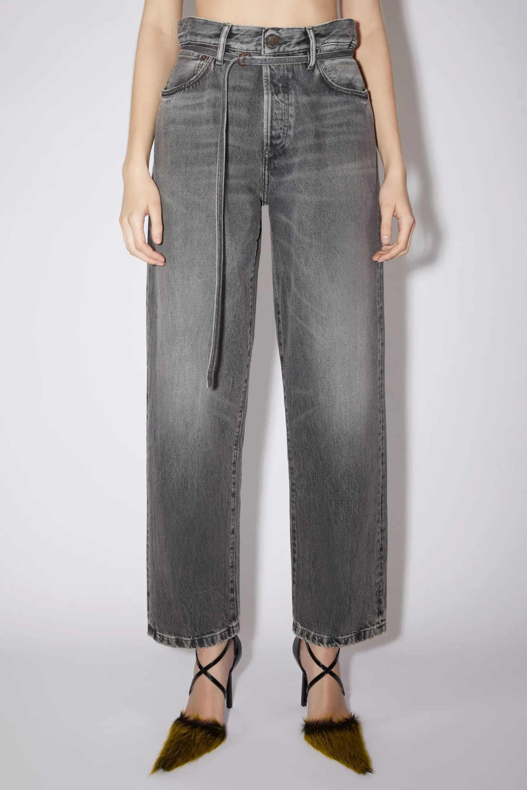 Jeans Mit Lockerer Passform