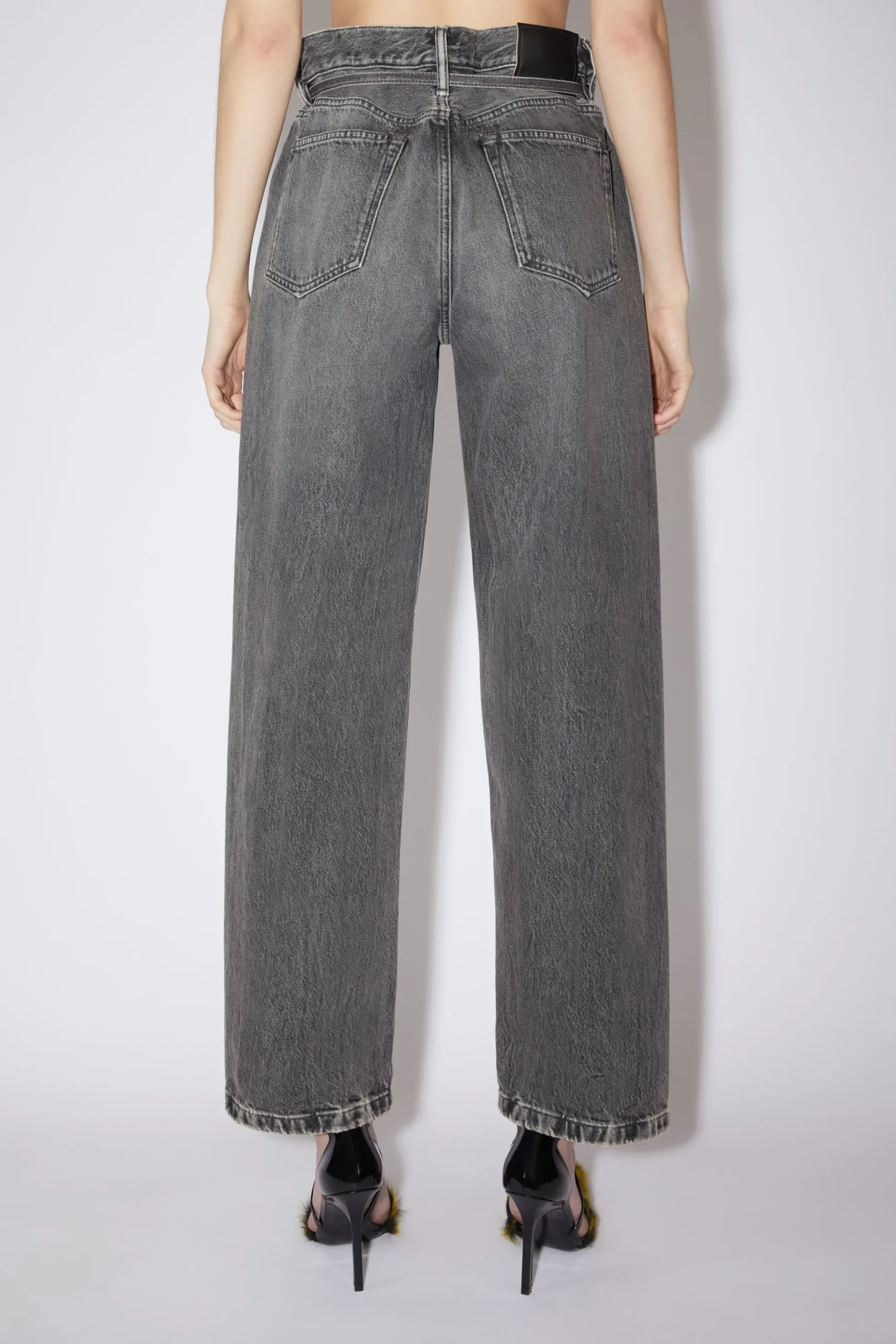 Jeans Mit Lockerer Passform
