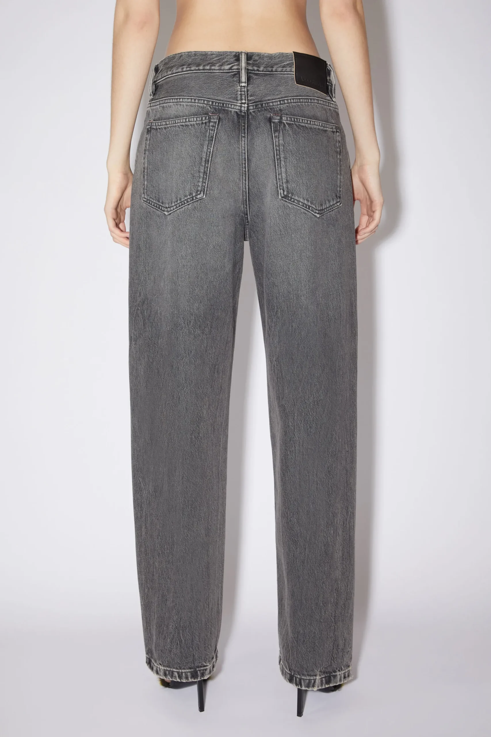 Jeans Mit Lockerer Passform