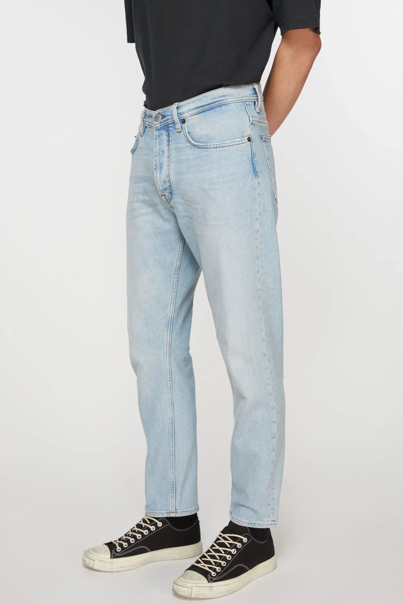 Jeans Mit Schmaler Passform – River