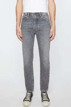 Jeans Mit Schmaler Passform – River
