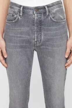Jeans Mit Schmaler Passform – River