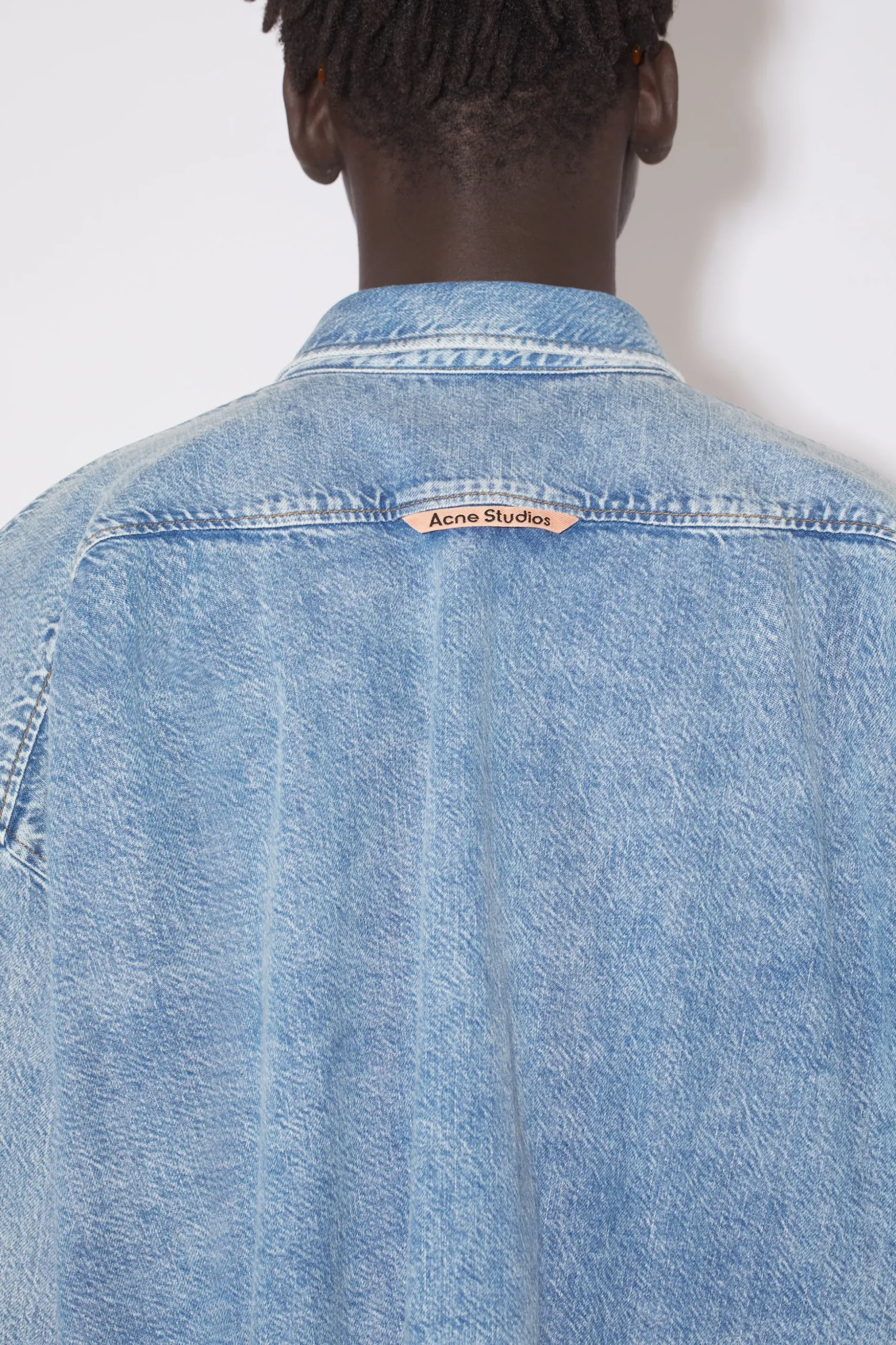 Jeanshemd Mit Knopfleiste