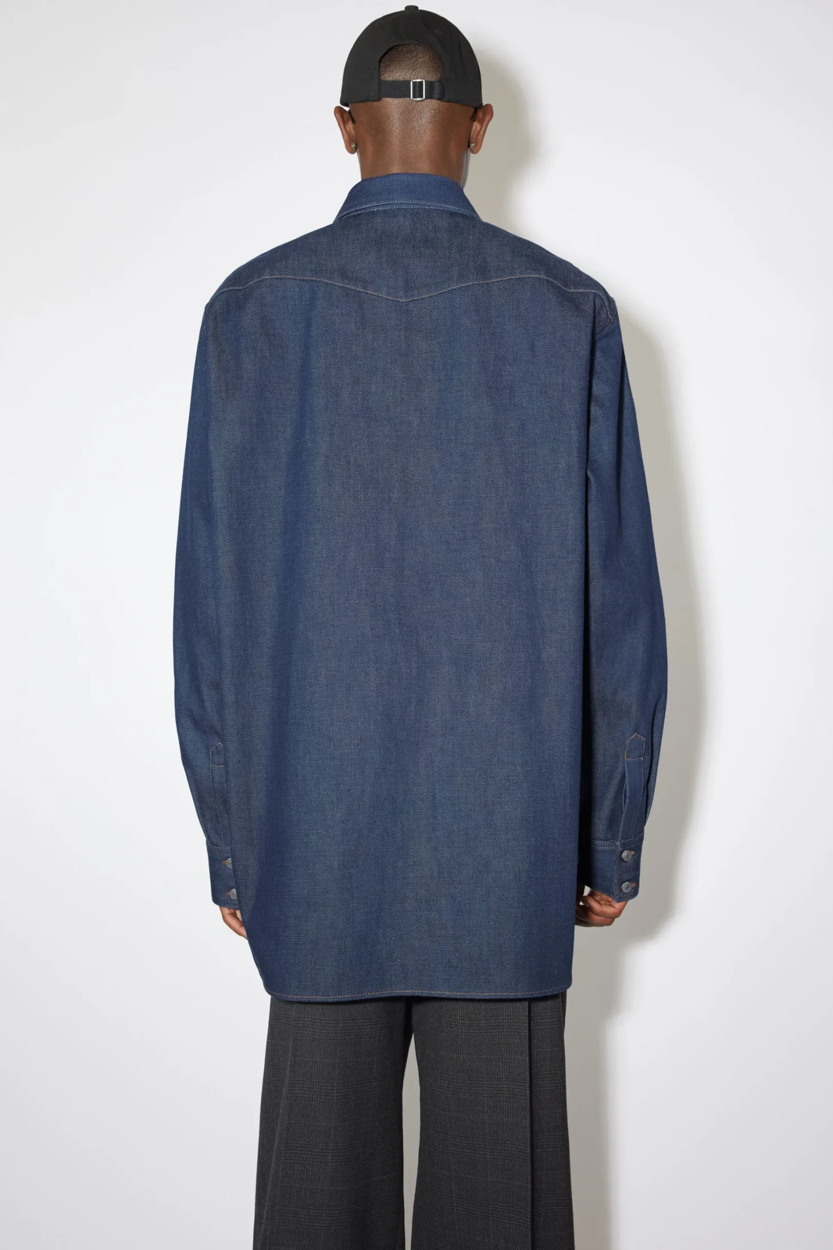 Jeanshemd Mit Knopfleiste