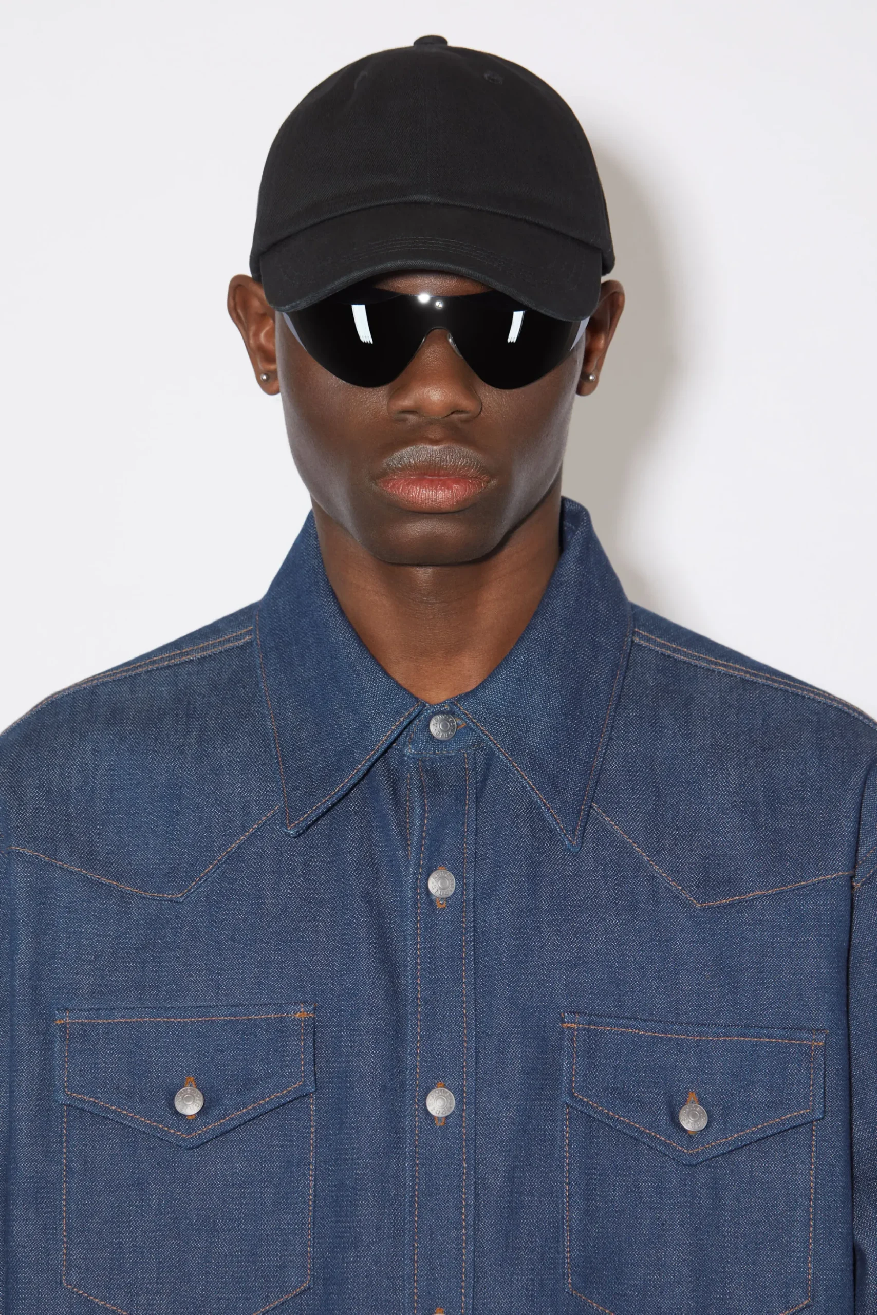 Jeanshemd Mit Knopfleiste