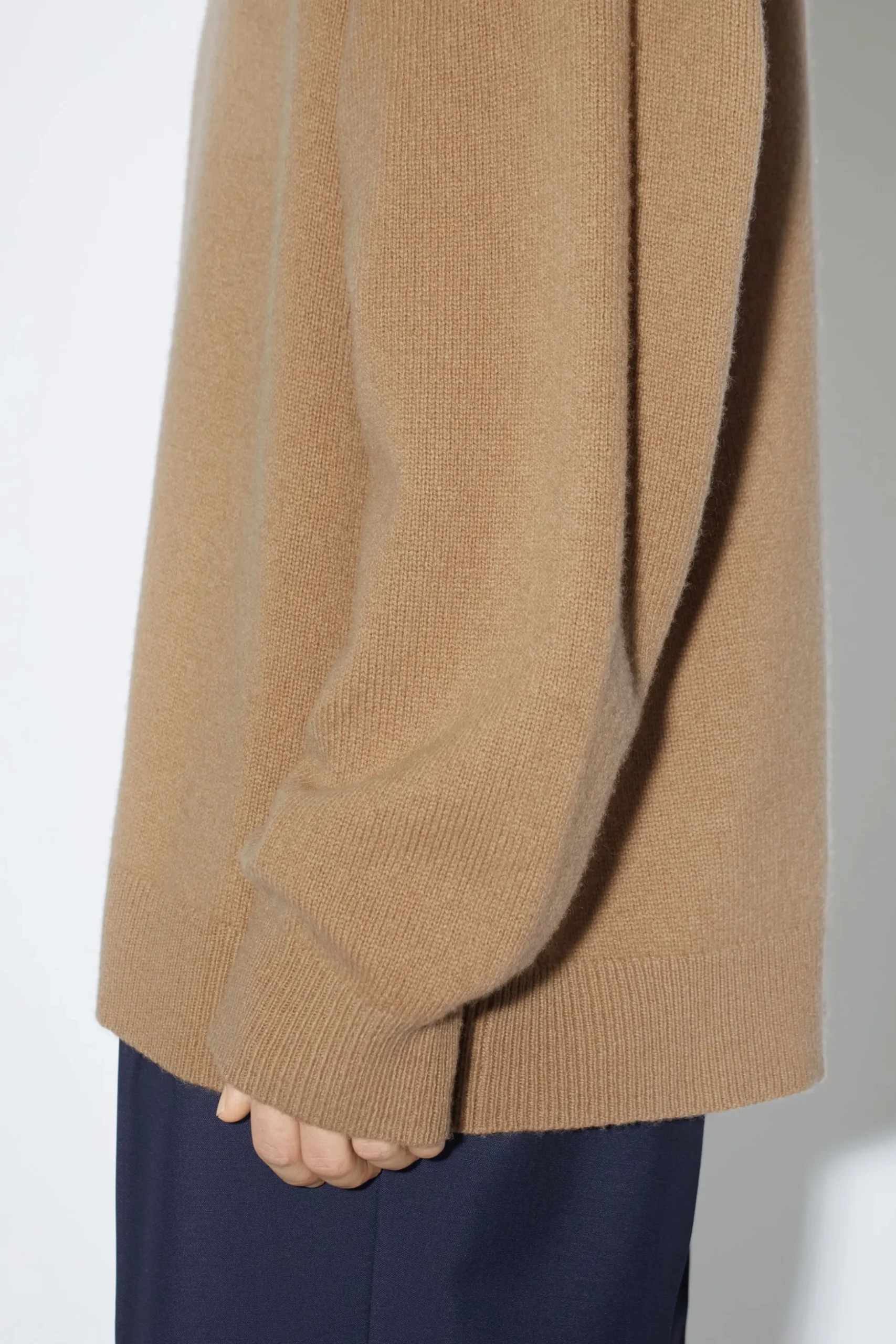 Kapuzen-Pullover Aus Wolle