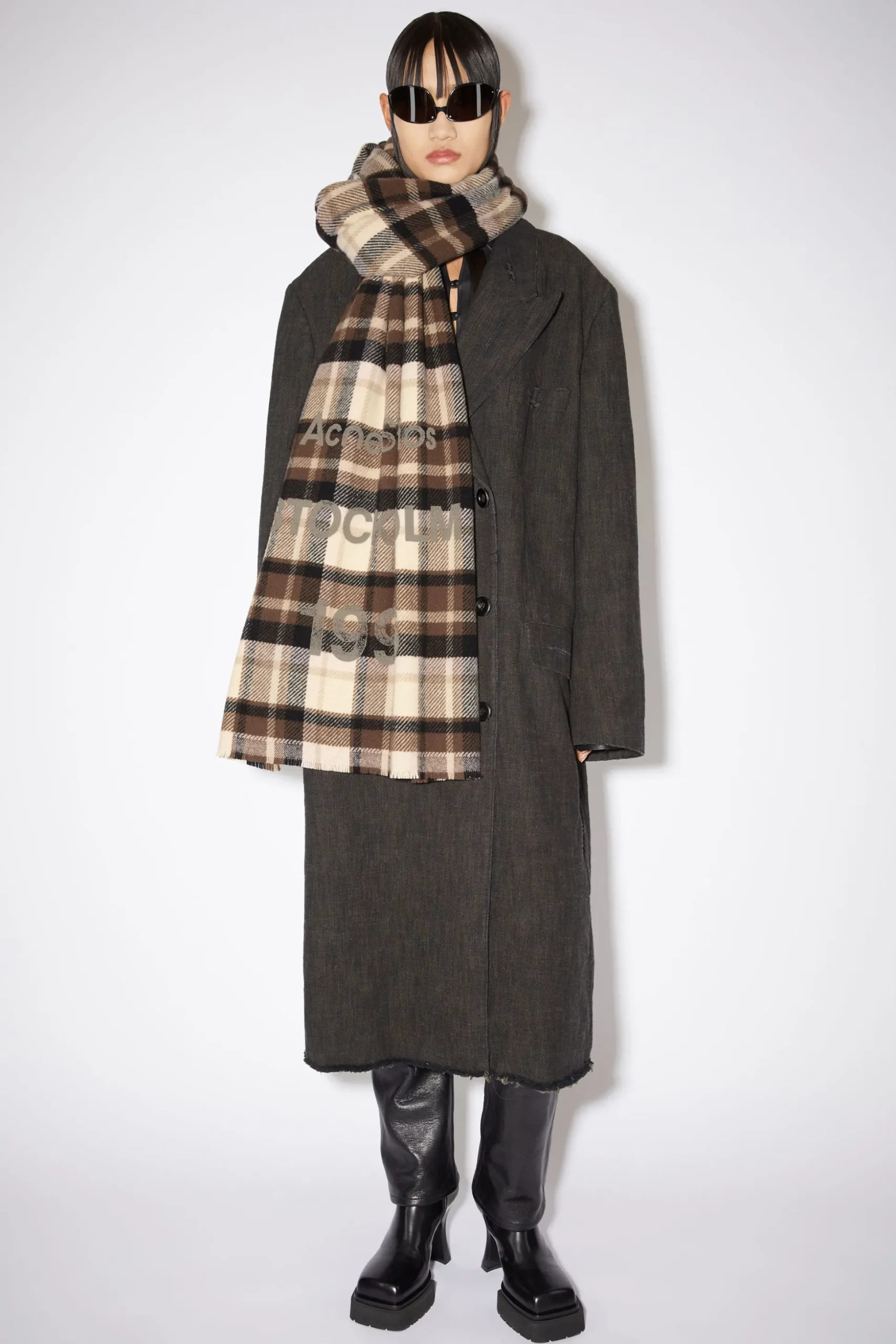 Karierter Wollschal Mit Logo-Print